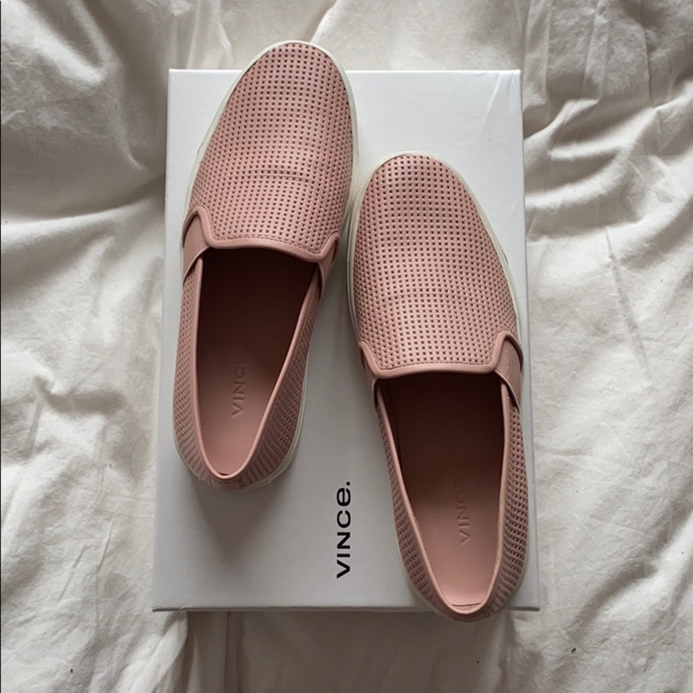 Vince Camuto Blair 5